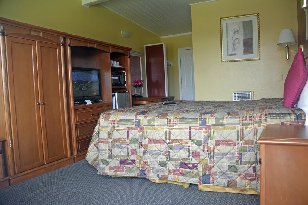 Gateway Inn Red Bluff Extérieur photo