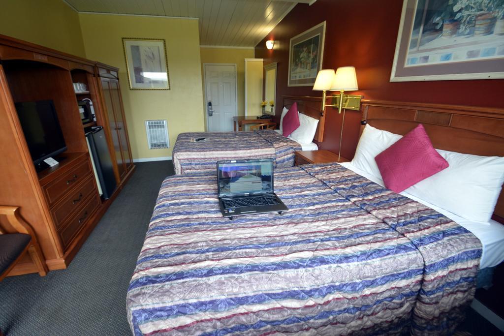 Gateway Inn Red Bluff Extérieur photo